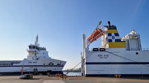 Towards fossil CO&#x2082;-free sea transport &#x2013; UPM switches three vessels to bio-LNG